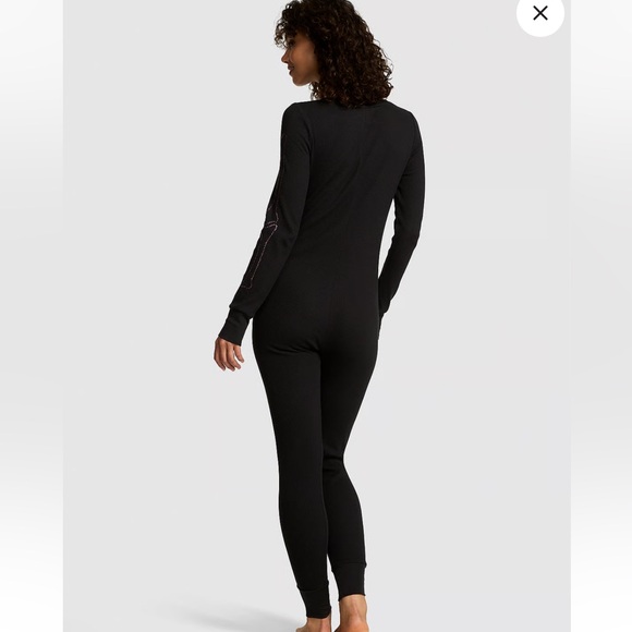 NWT Victoria Secret Rhinestone Skeleton Jumper - Picture 3 of 4